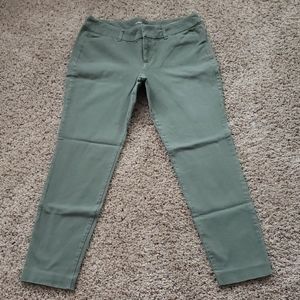 Green Old Navy Pixie Pants